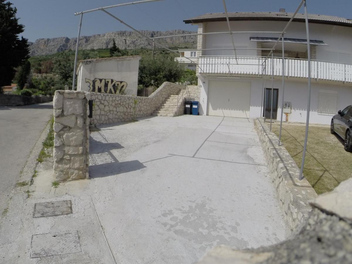 Holiday Apartment Lavanda Sumpetar Jesenice  Bagian luar foto
